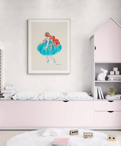kids-bedroom-with-a-large-storage-cabinet kvinde i ballonkjole